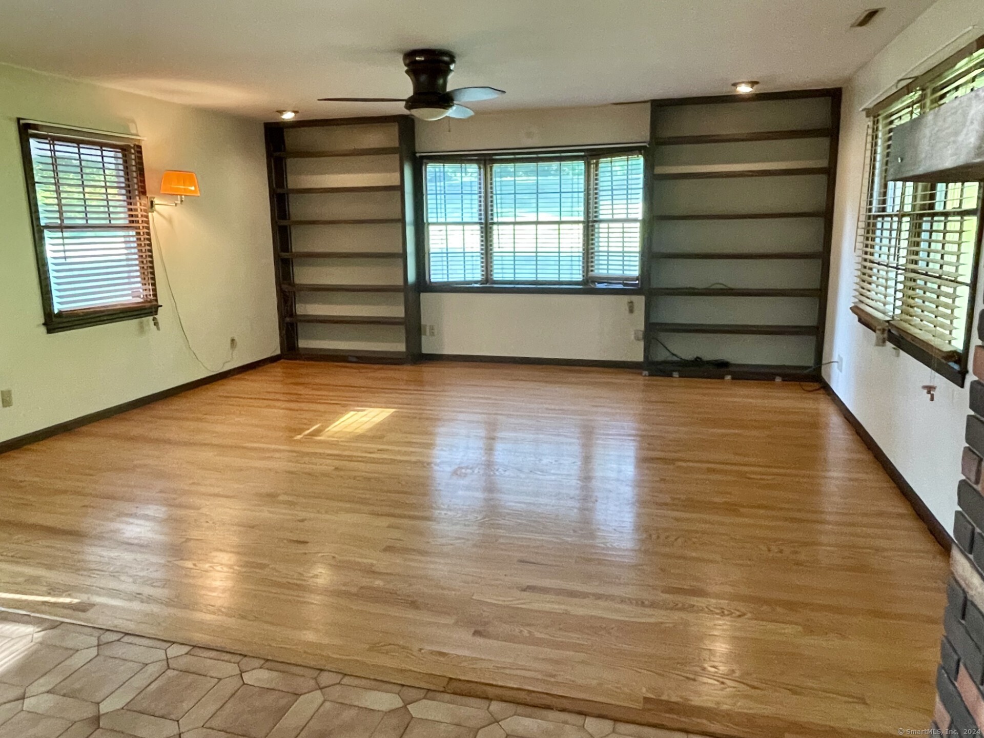 1 Honeycomb Lane Property Photo 18