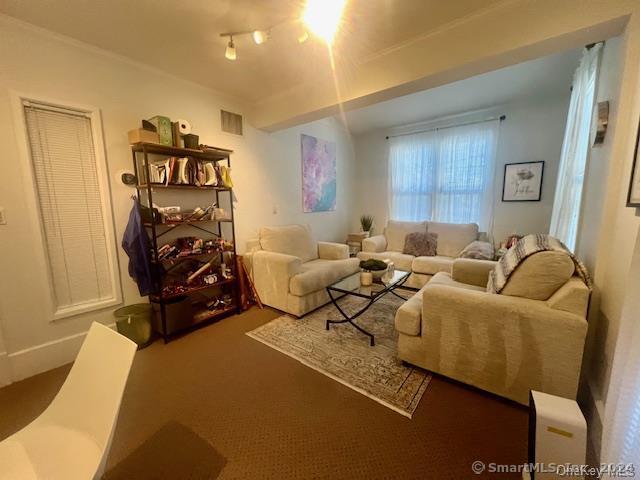 448-450 Manville Road Property Photo 7
