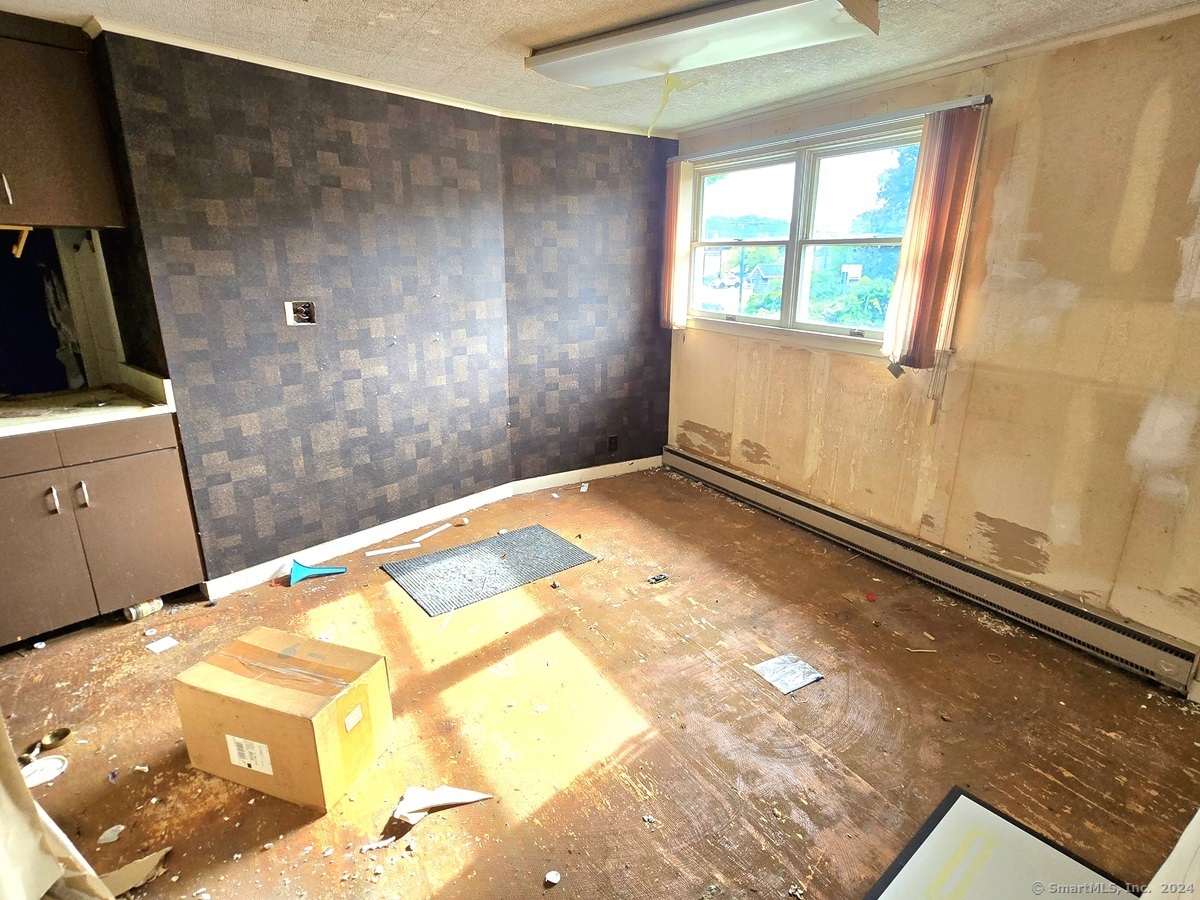420 Long Hill Road Property Photo 23