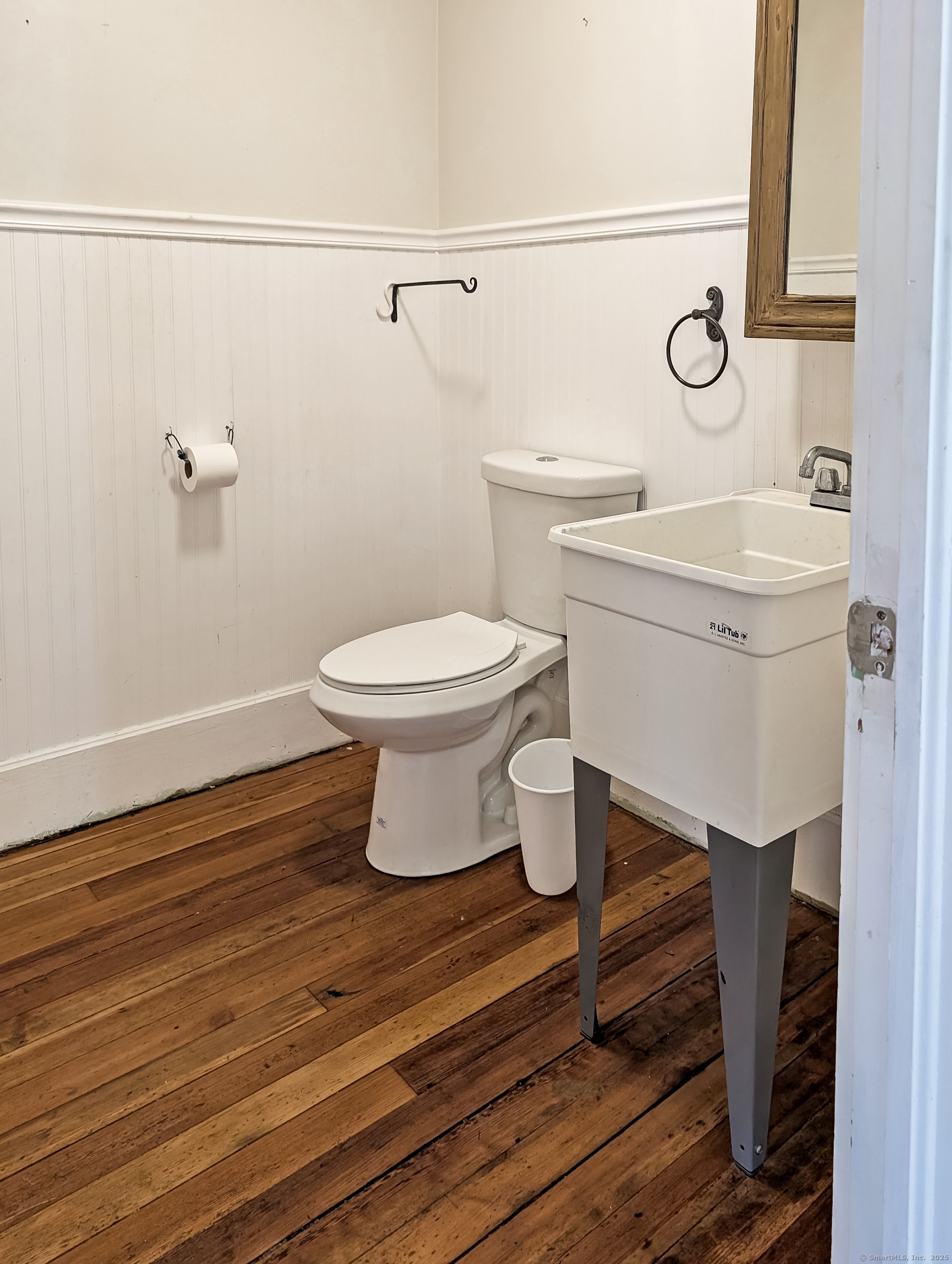 46 Main Street Property Photo 25
