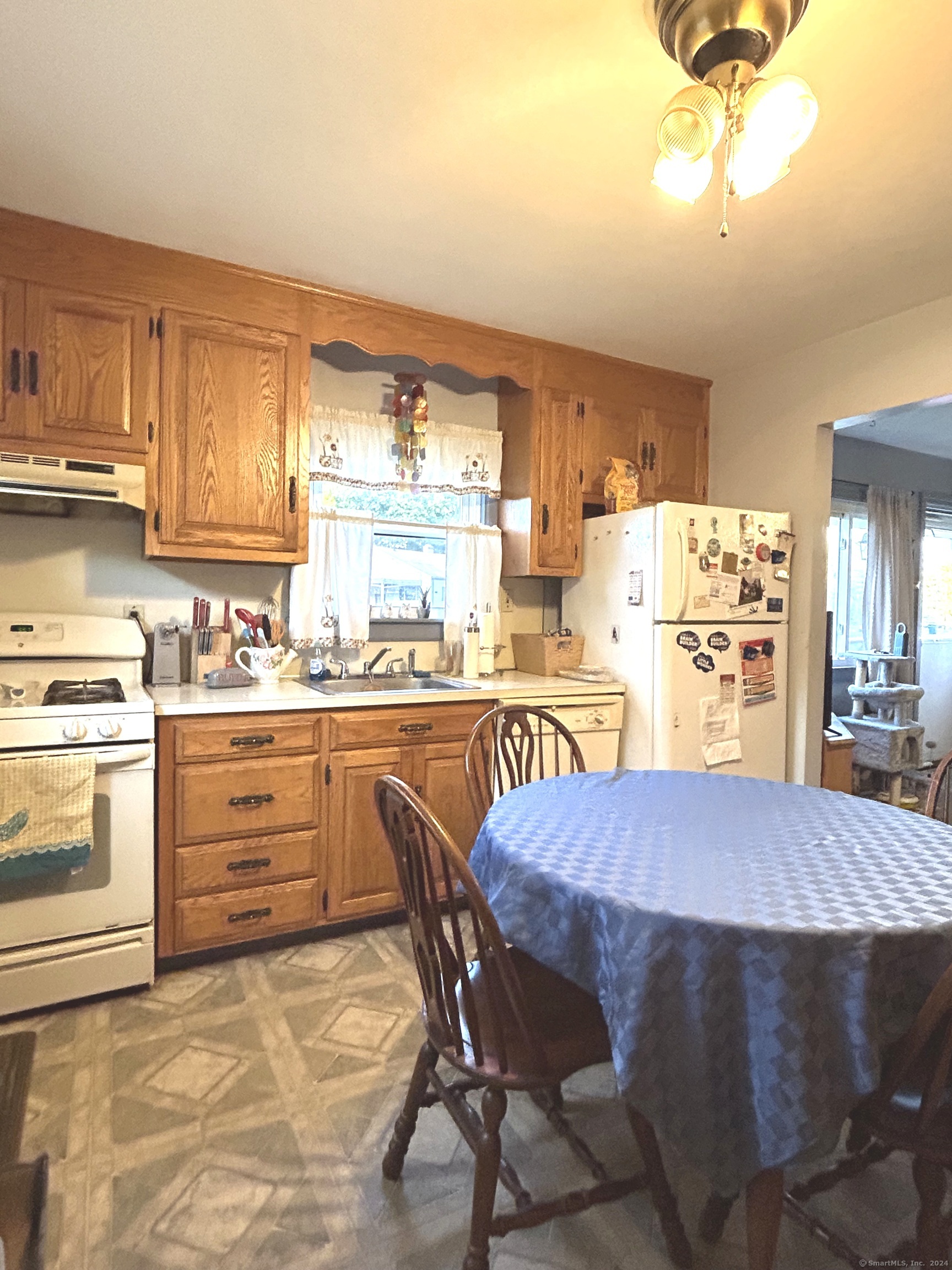 14 8th Street Property Photo 9
