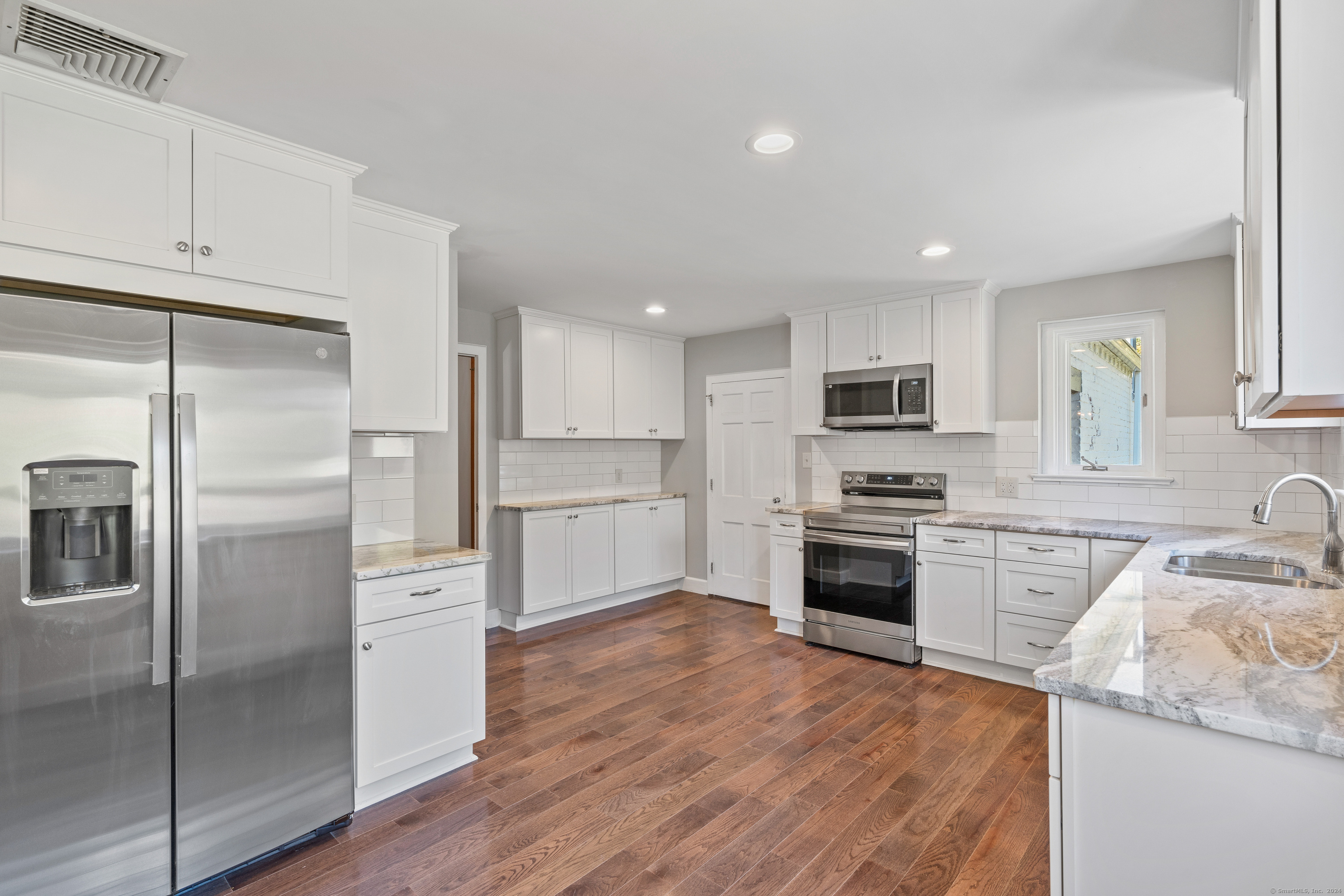 163 Mooreland Road Property Photo 10