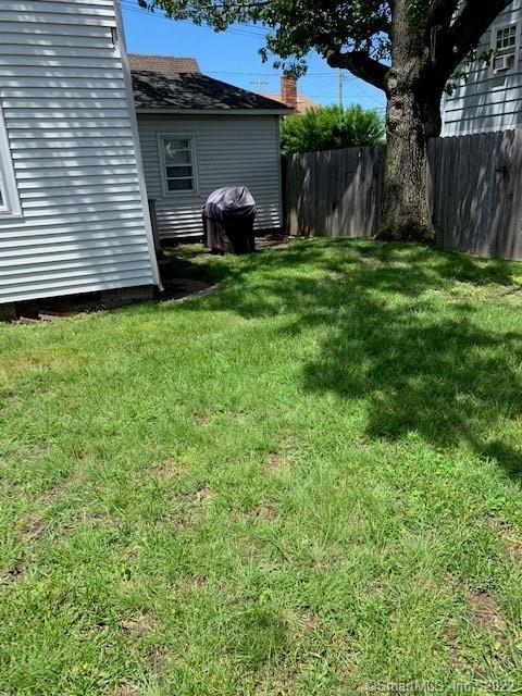 172 College Place Property Photo 2