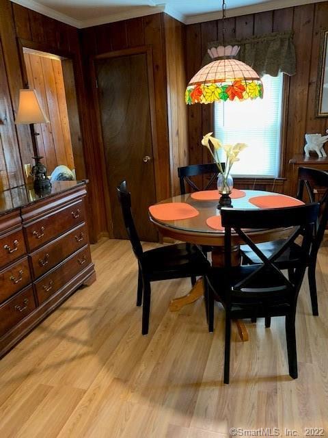 172 College Place Property Photo 3