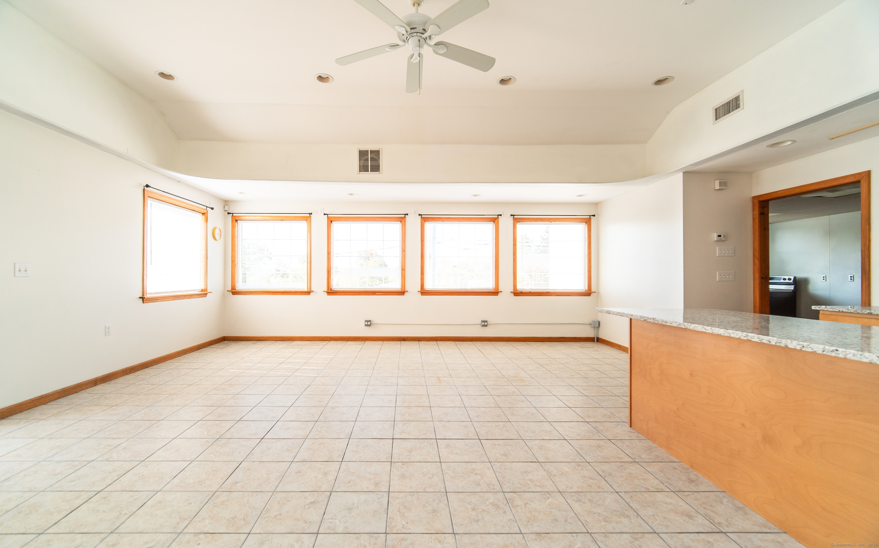 110 Coe Avenue Property Photo 4