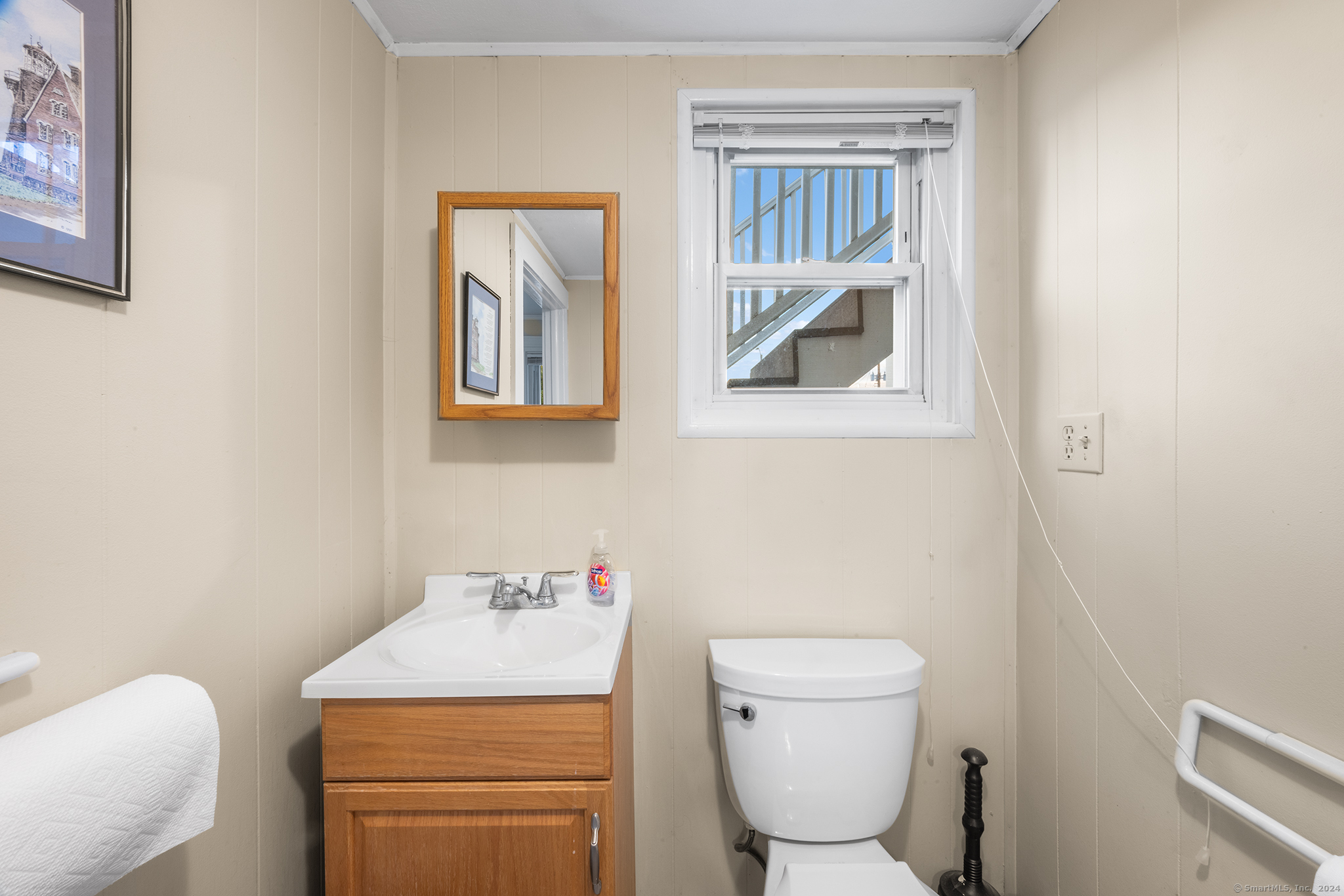 124 Town West Street Property Photo 18