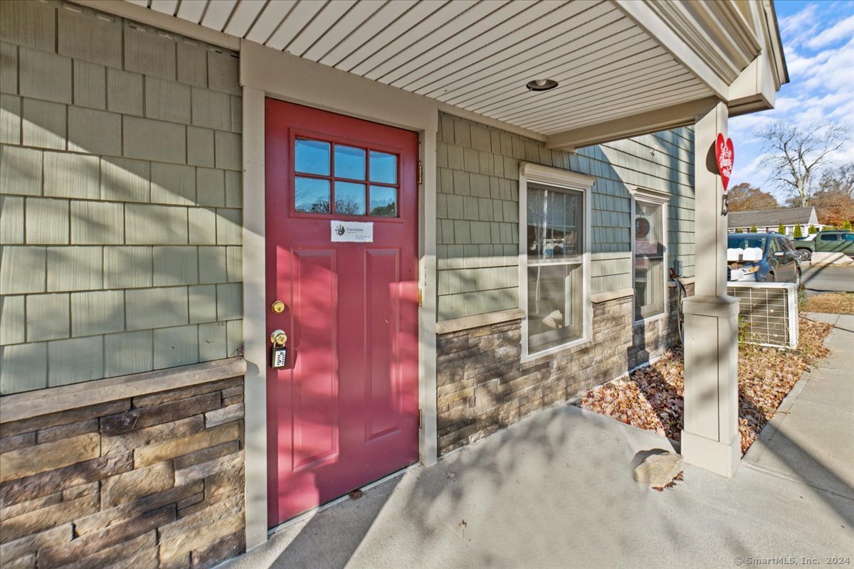13 Main North Street Property Photo 1