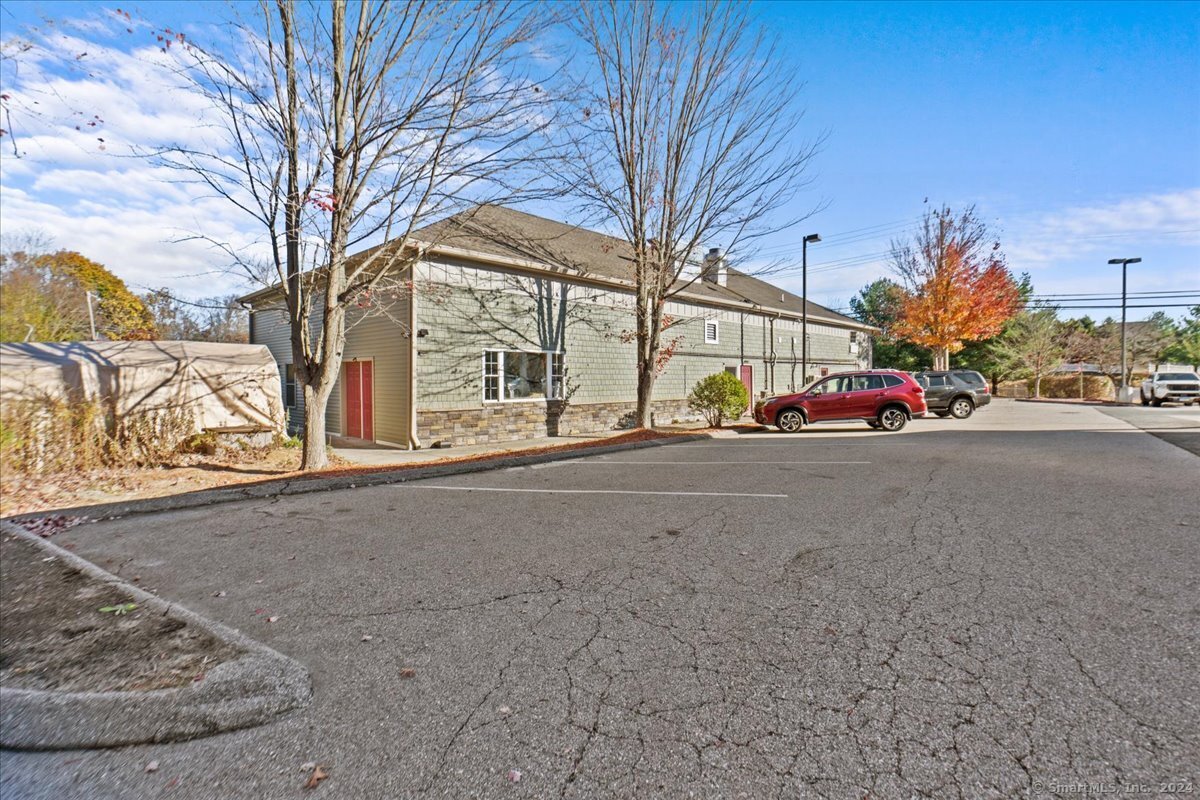 13 Main North Street Property Photo 3
