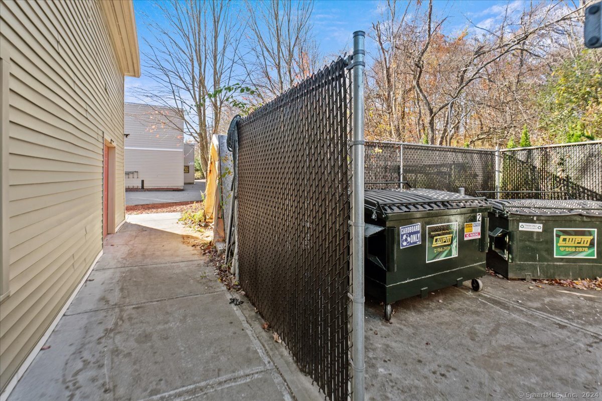 13 Main North Street Property Photo 26
