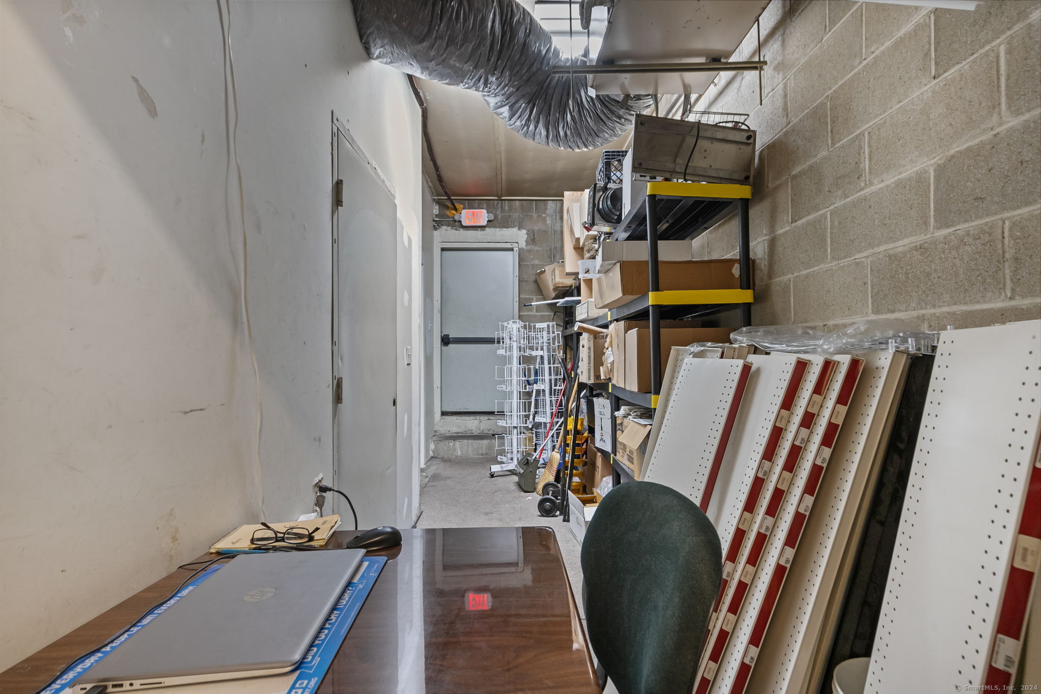 91 Railroad Avenue Property Photo 17