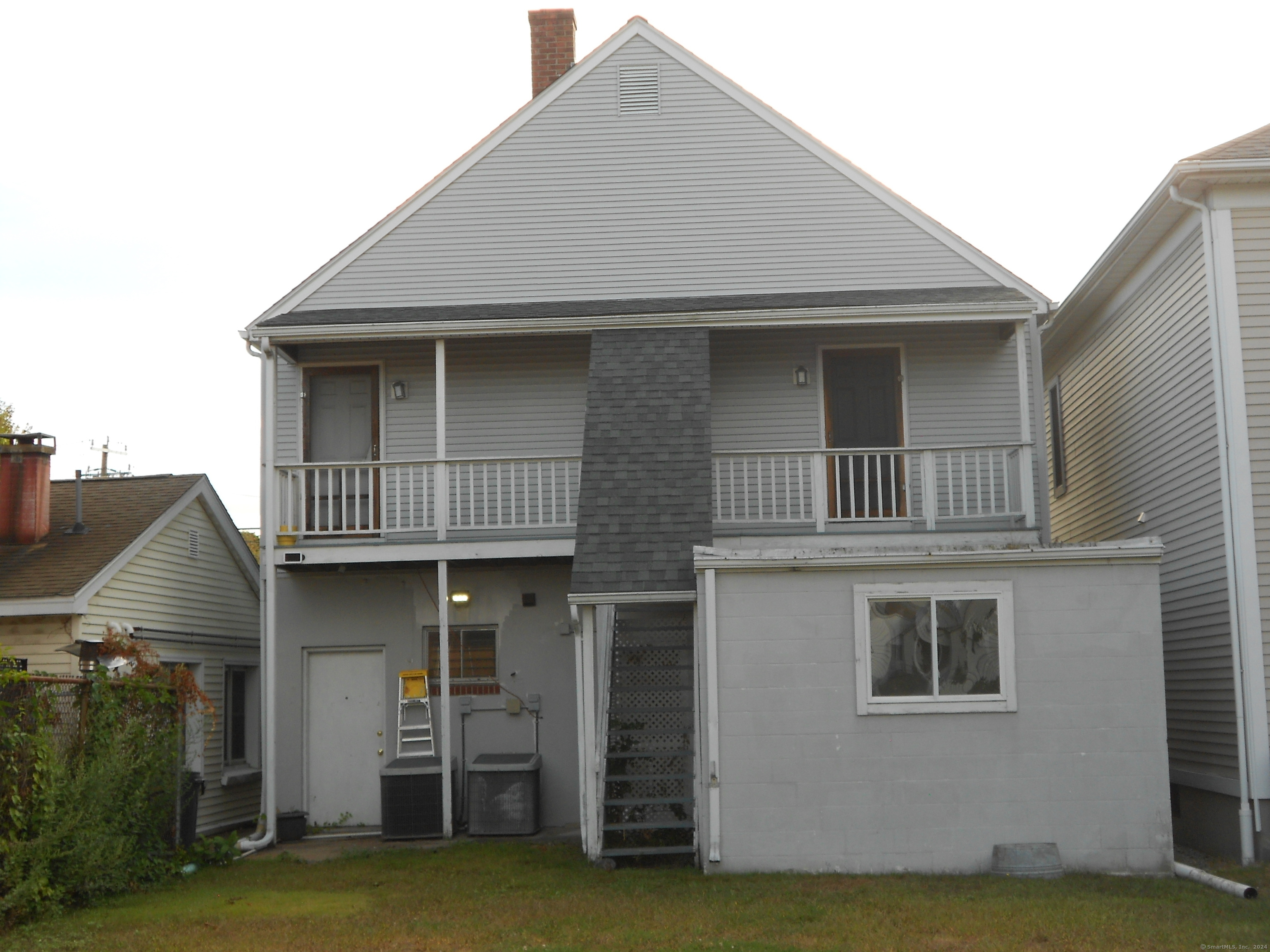 103 Main Street Property Photo 8