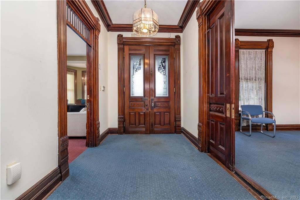 25 Court Street Property Photo 5