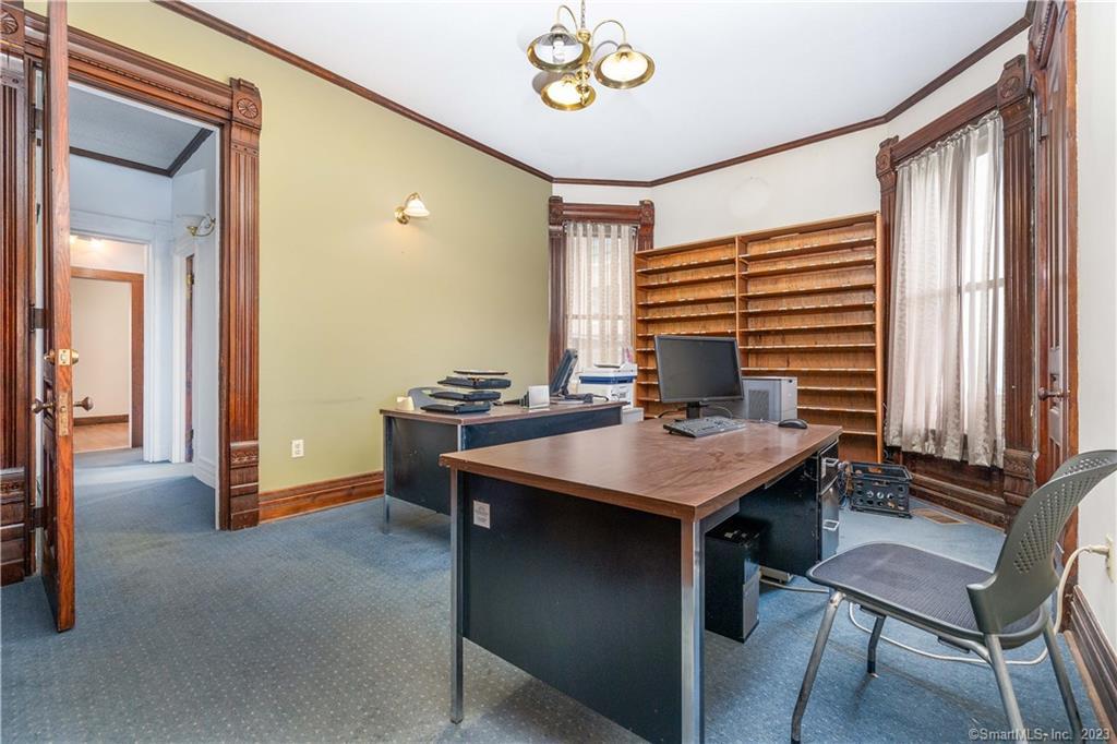 25 Court Street Property Photo 8
