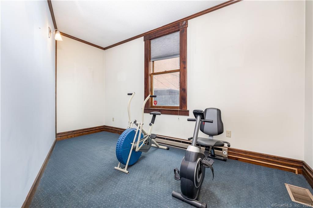 25 Court Street Property Photo 13
