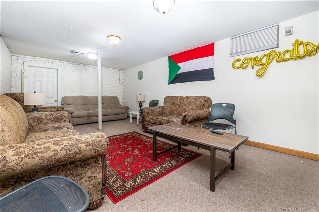 25 Court Street Property Photo 38