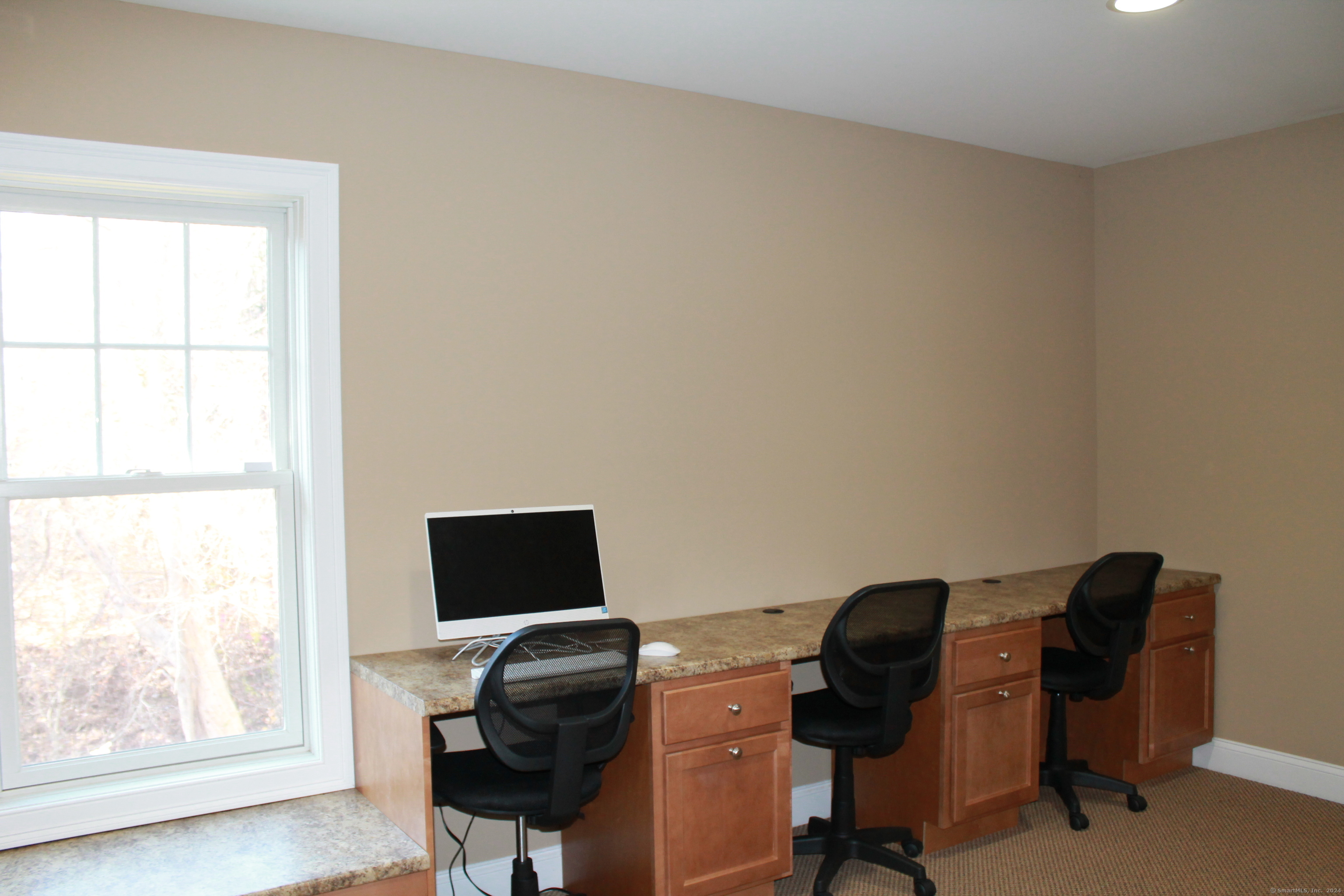 225 Oakland Ste 304 Road Property Photo 20