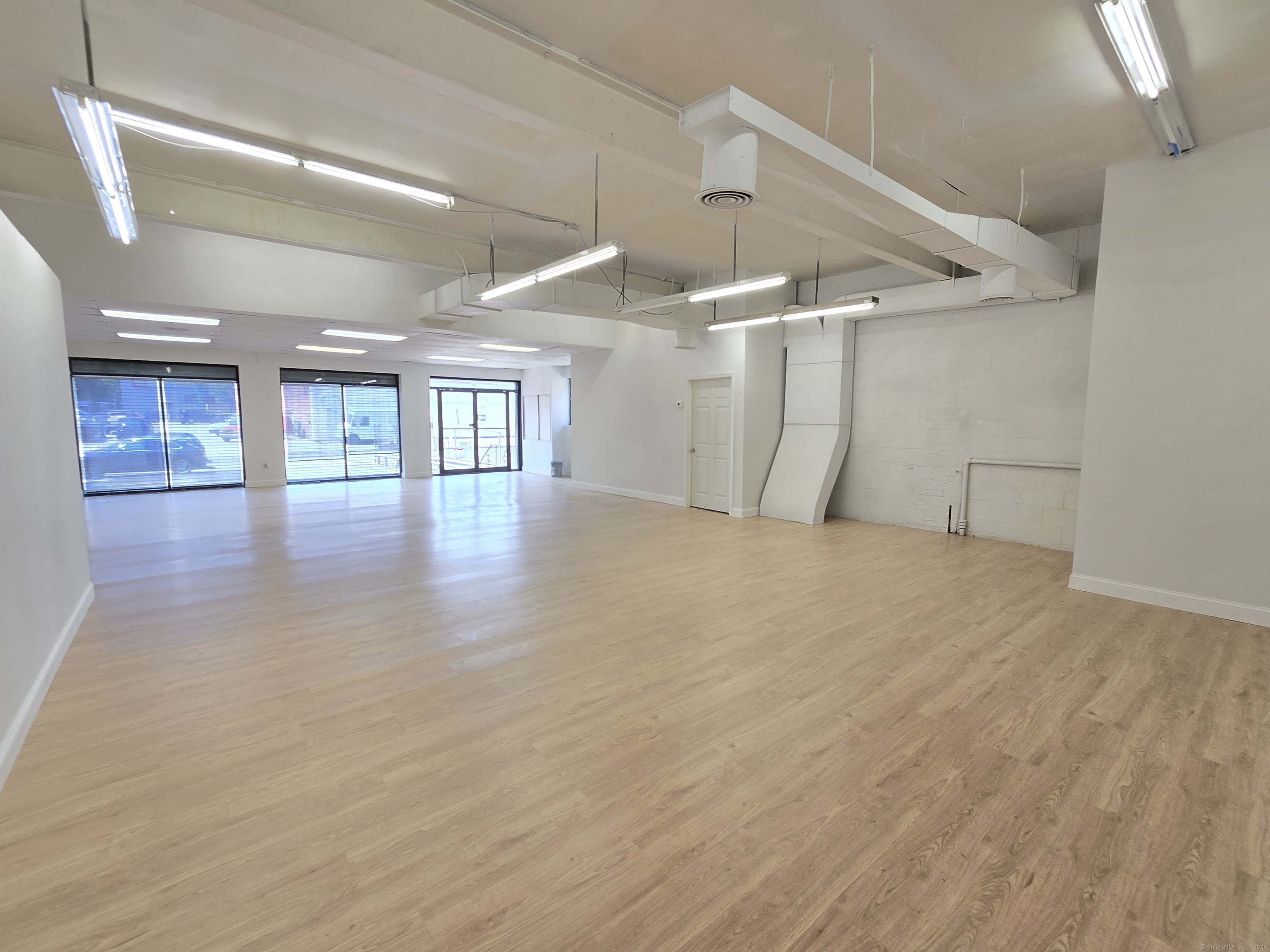 54 Lawrence St Property Photo 10