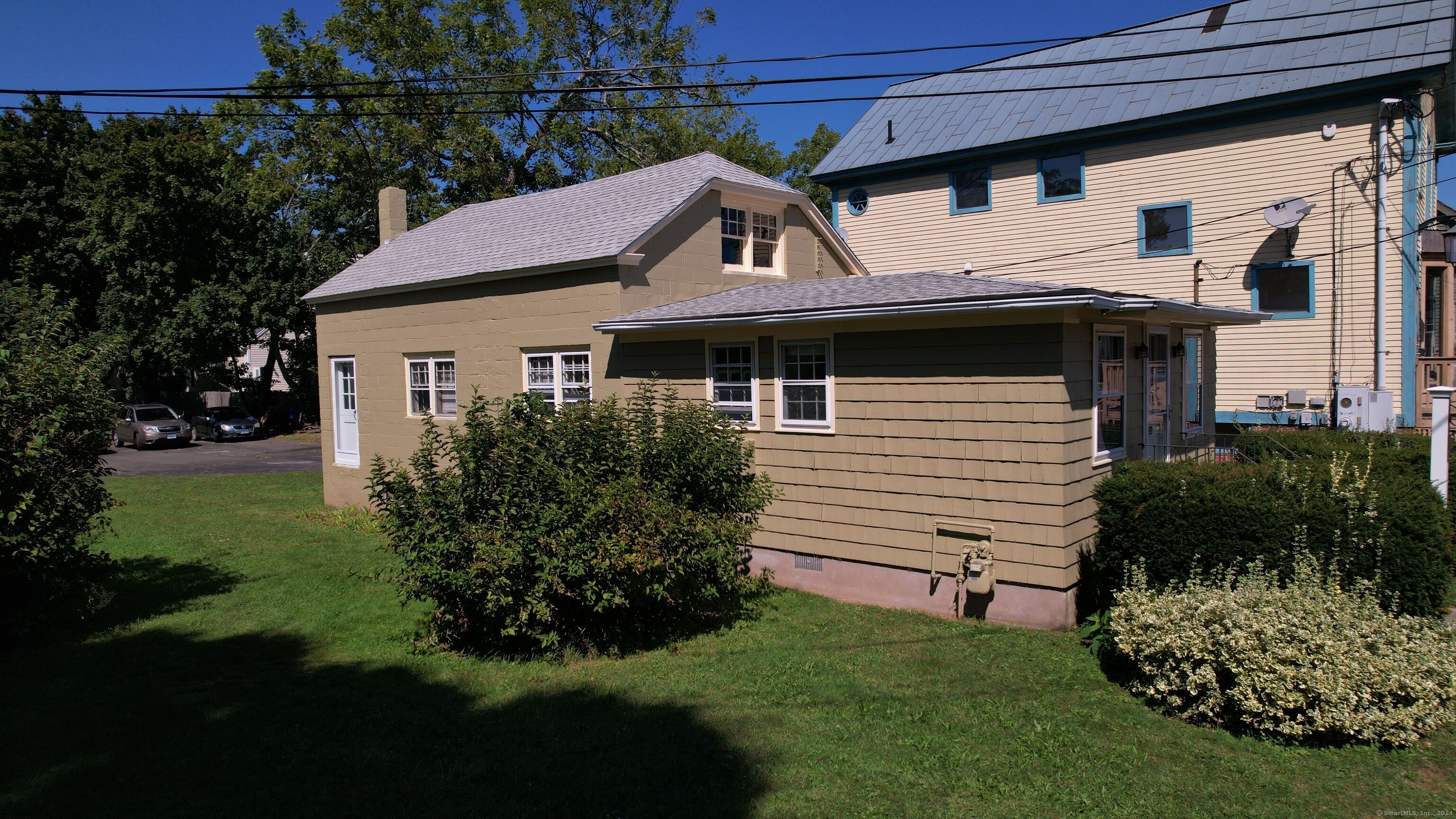 35 Water Street Property Photo 2