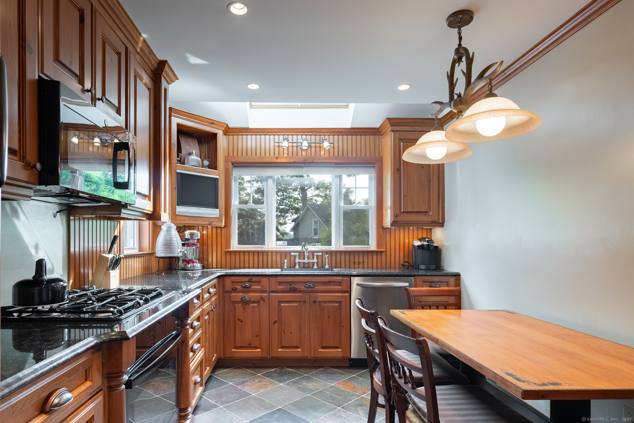 119 Wakefield West Boulevard Property Photo 7