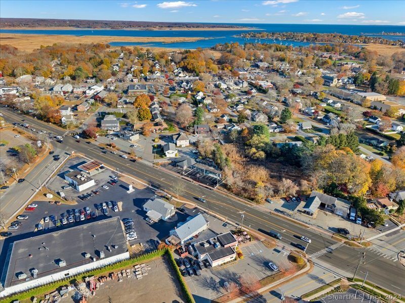 725 Boston Post Road Property Photo 1