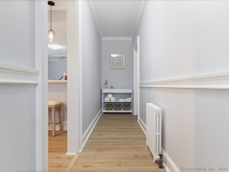 725 Boston Post Road Property Photo 27