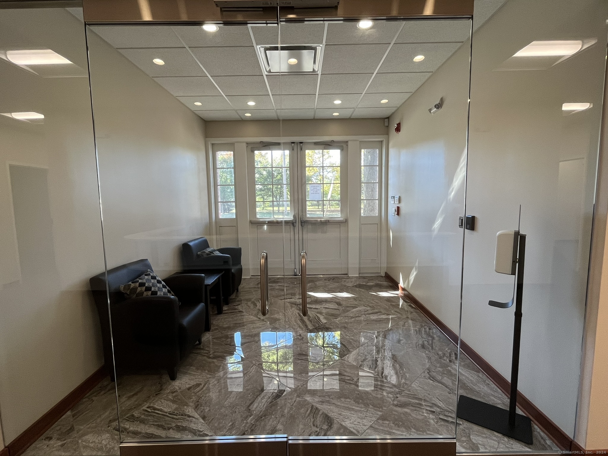 442 Forbes Avenue Property Photo 12