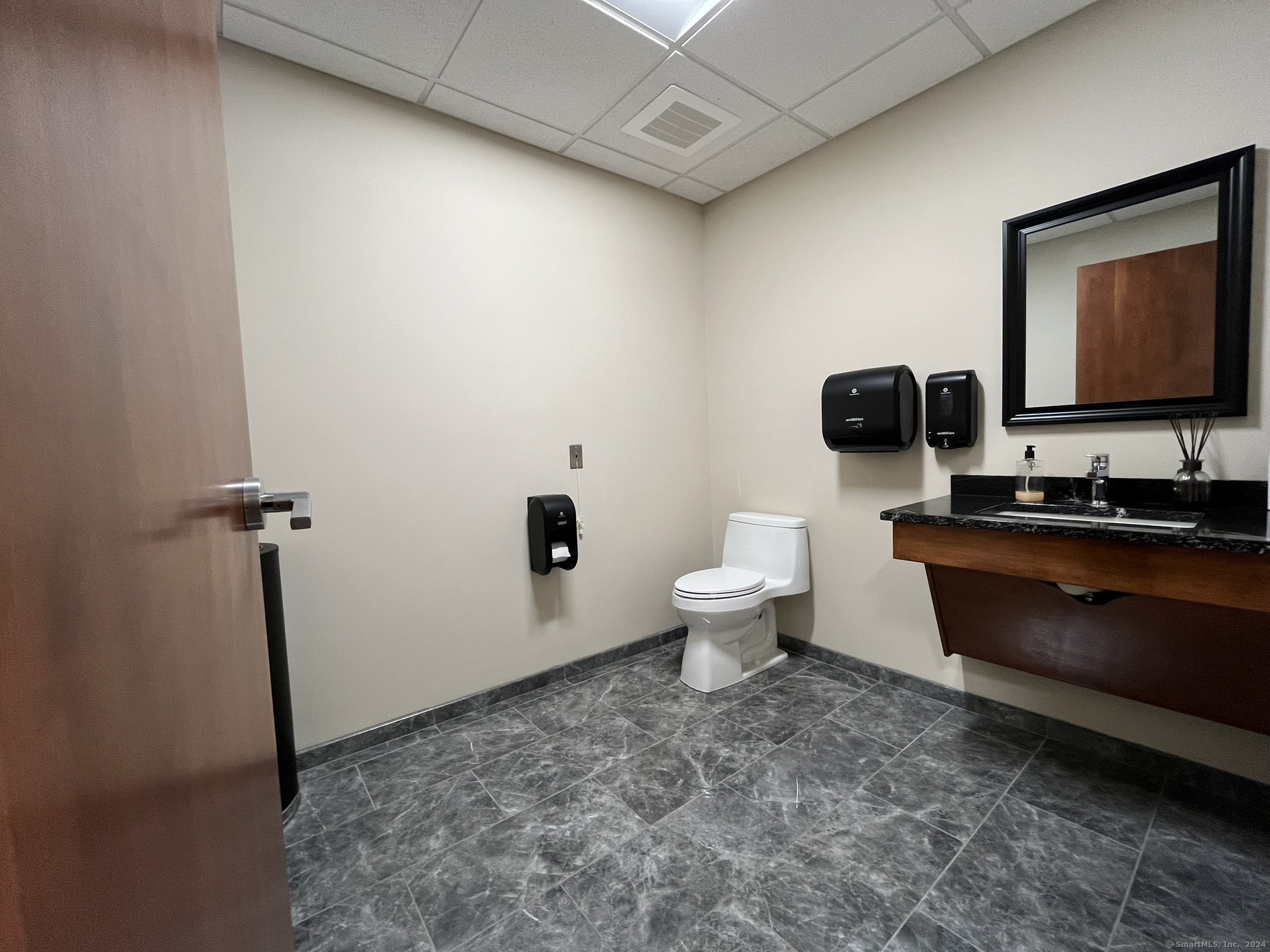 442 Forbes Avenue Property Photo 24