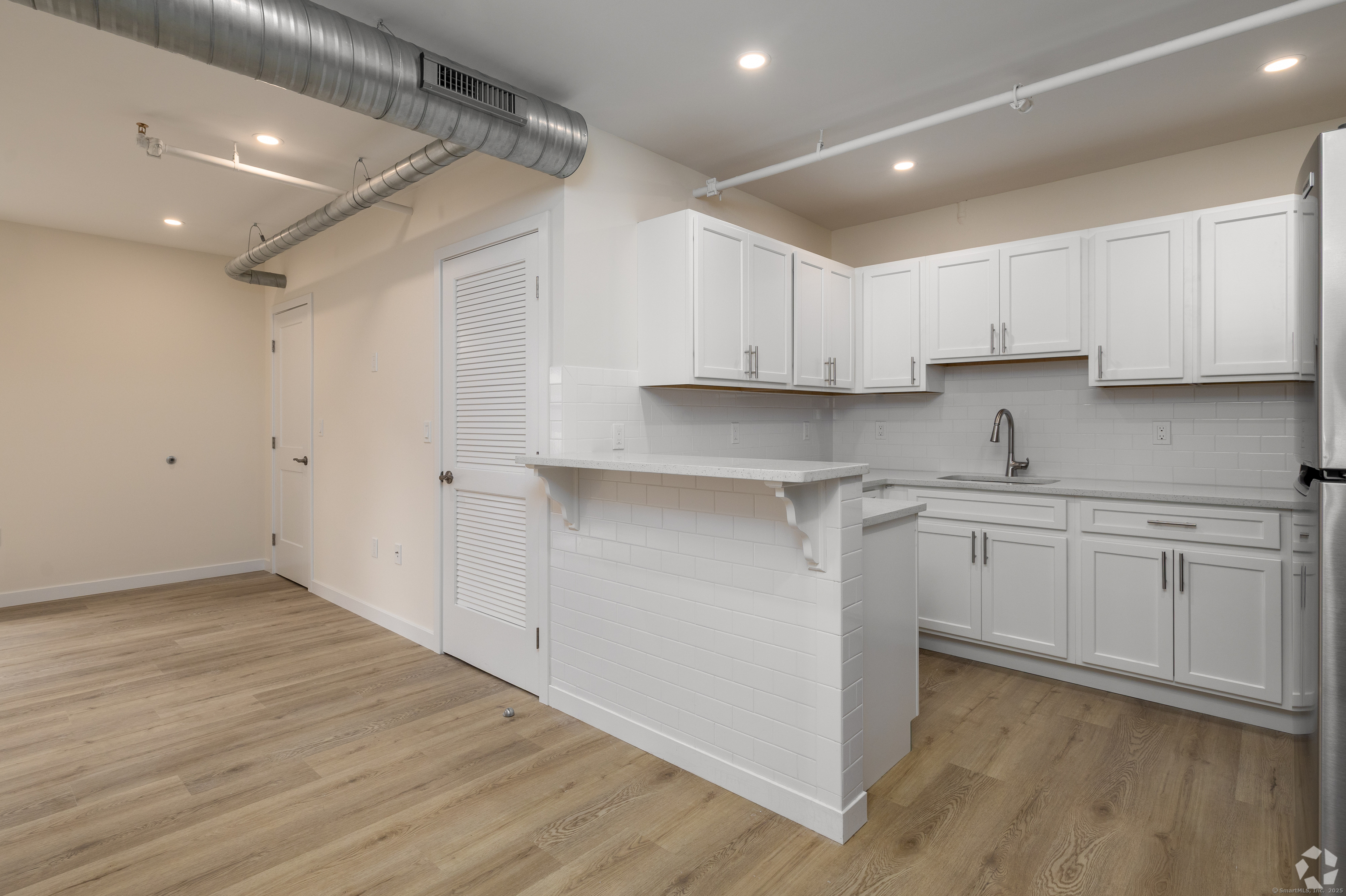 584 Main K Street Property Photo 1