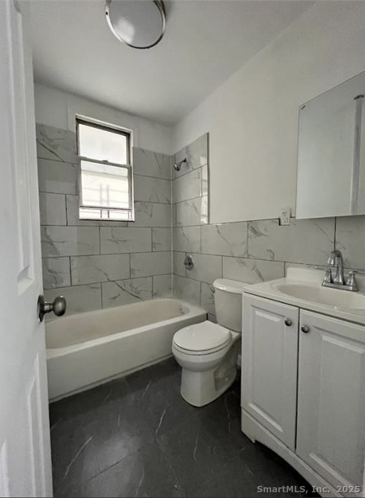 503 Main East Street Property Photo 4