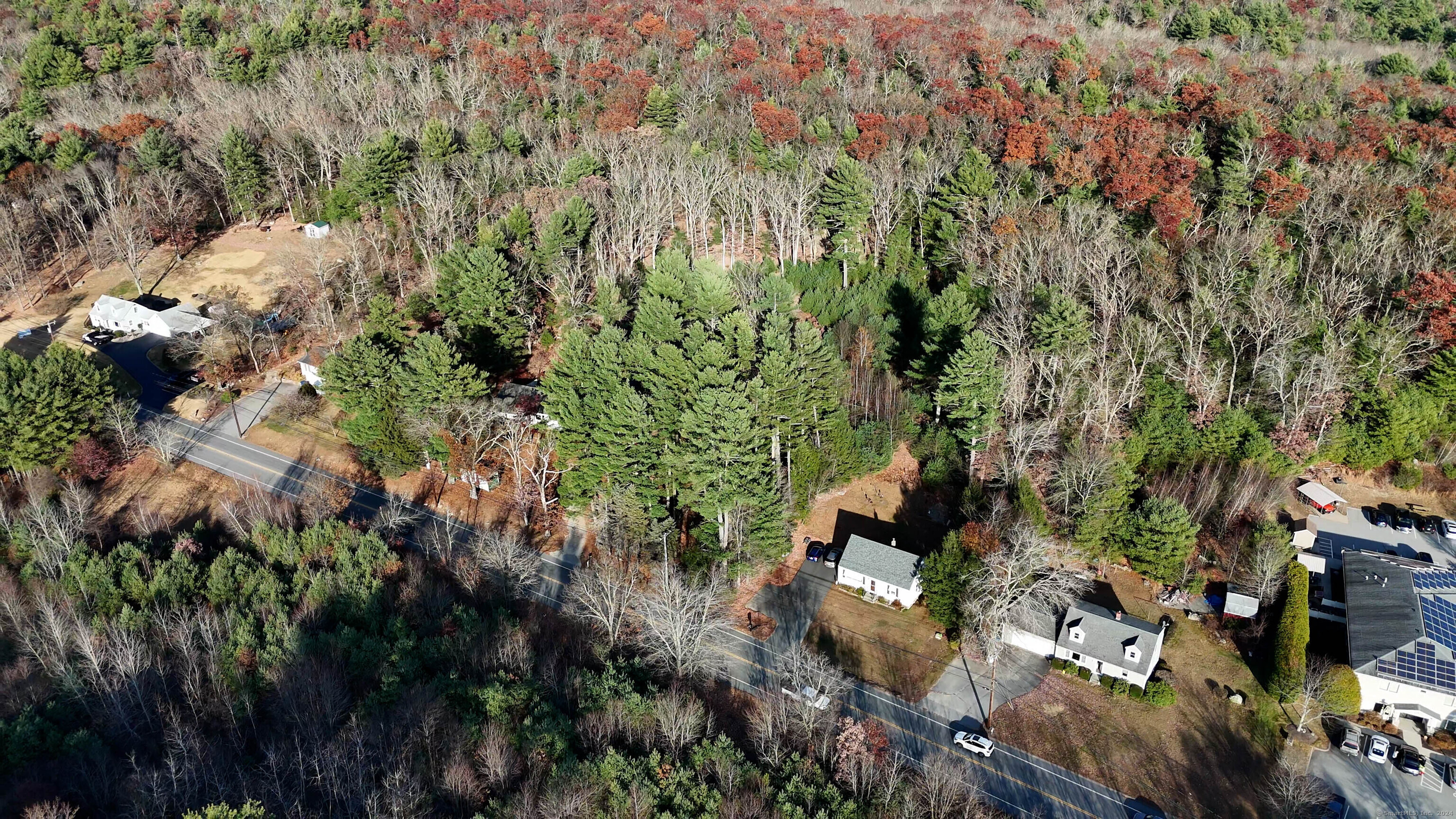 44 Putnam Pike Property Photo 7
