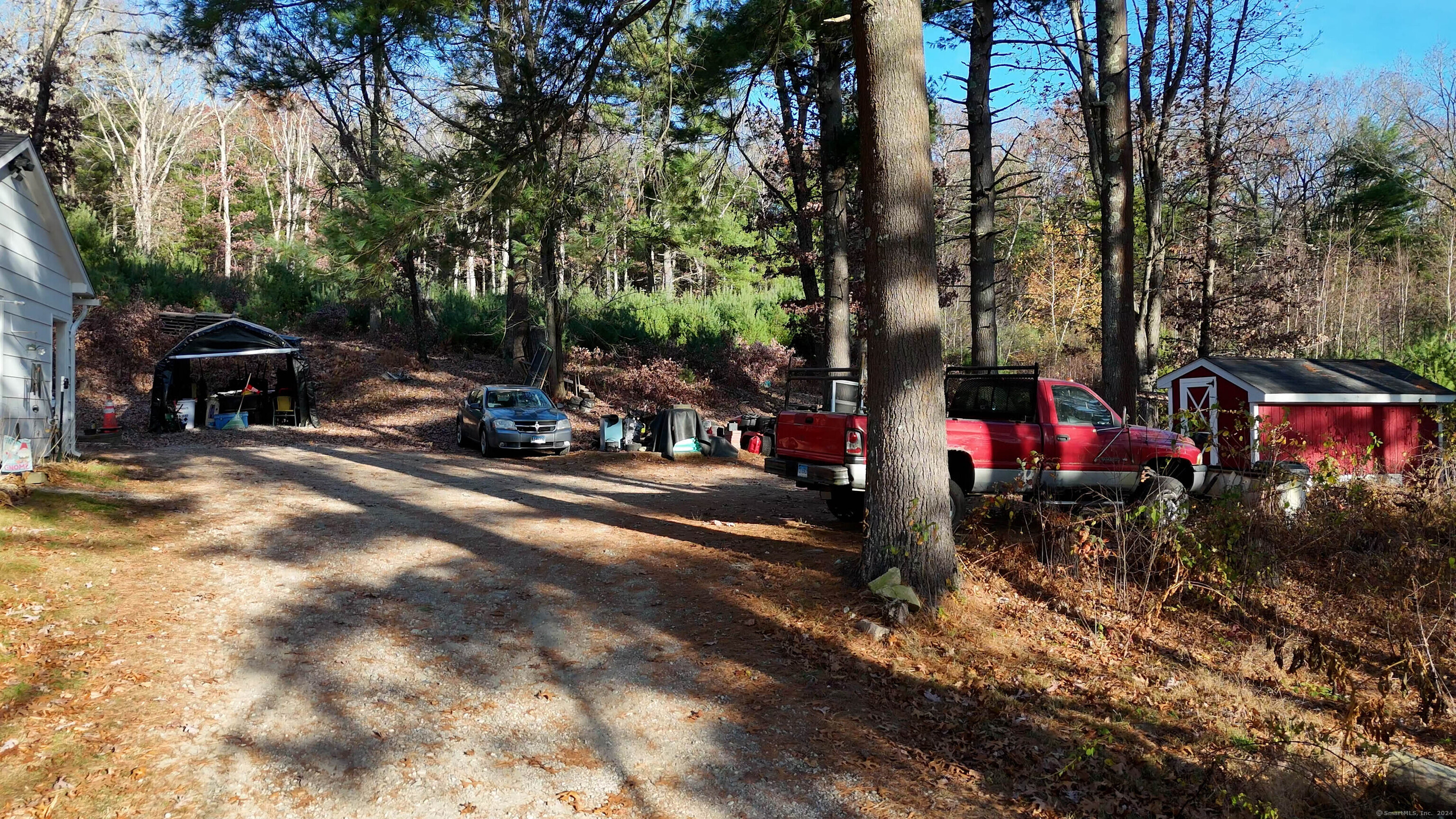 44 Putnam Pike Property Photo 22