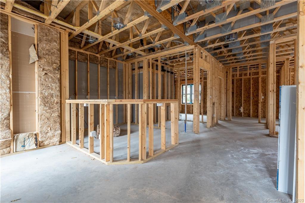 219 Addison 102 Road Property Photo 30