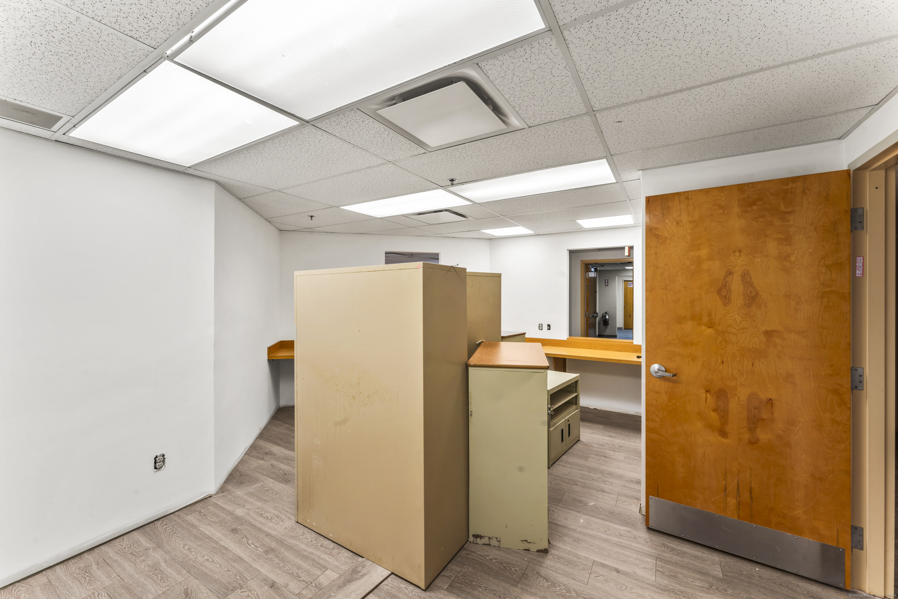 216 Crown Ll Street Property Photo 13