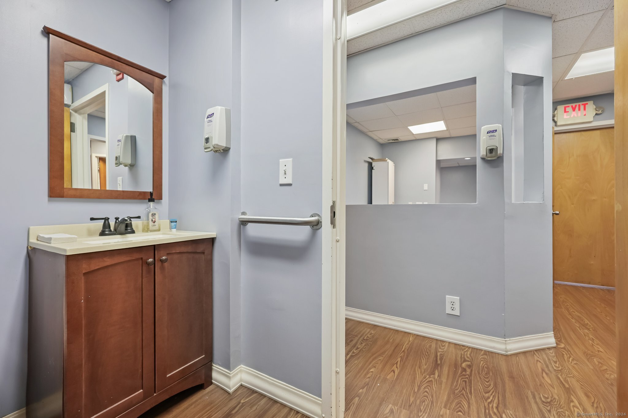 108 Van Guilder Avenue Property Photo 17