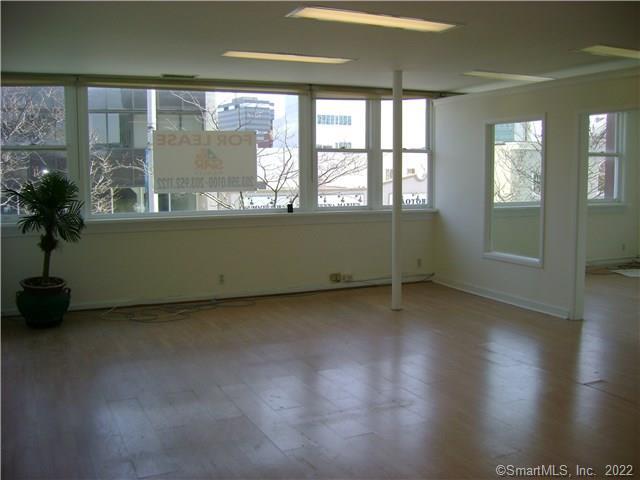 482 Summer 1 Street Property Photo 3