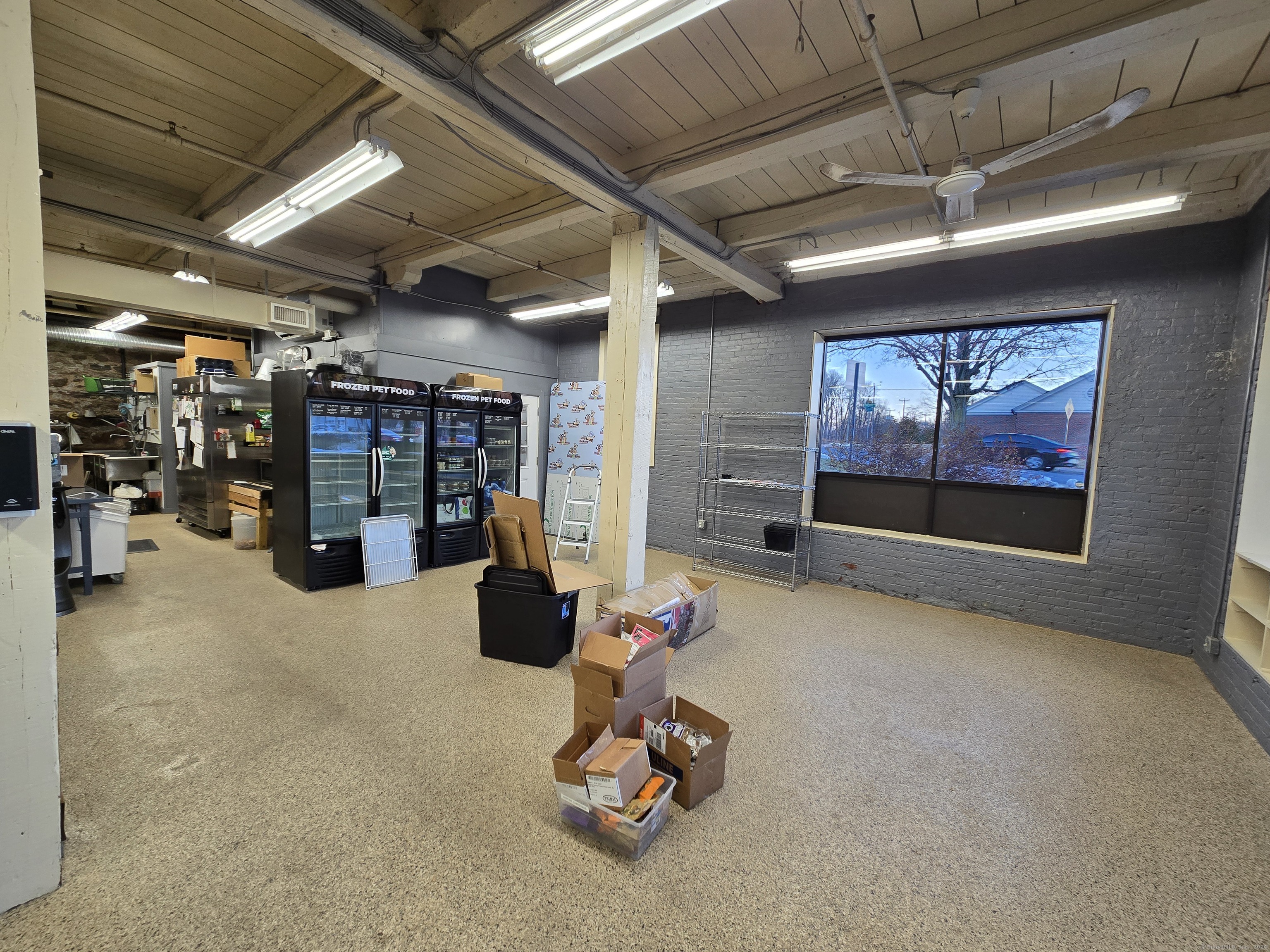 35 Oakland Street Property Photo 18