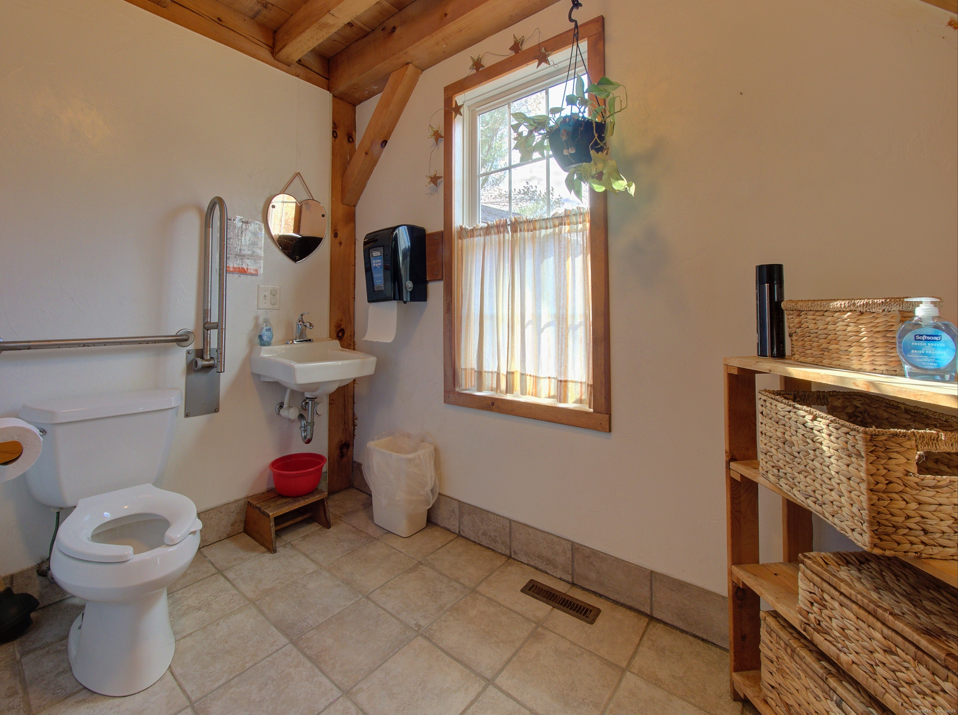 354 Hartford Turnpike Property Photo 19