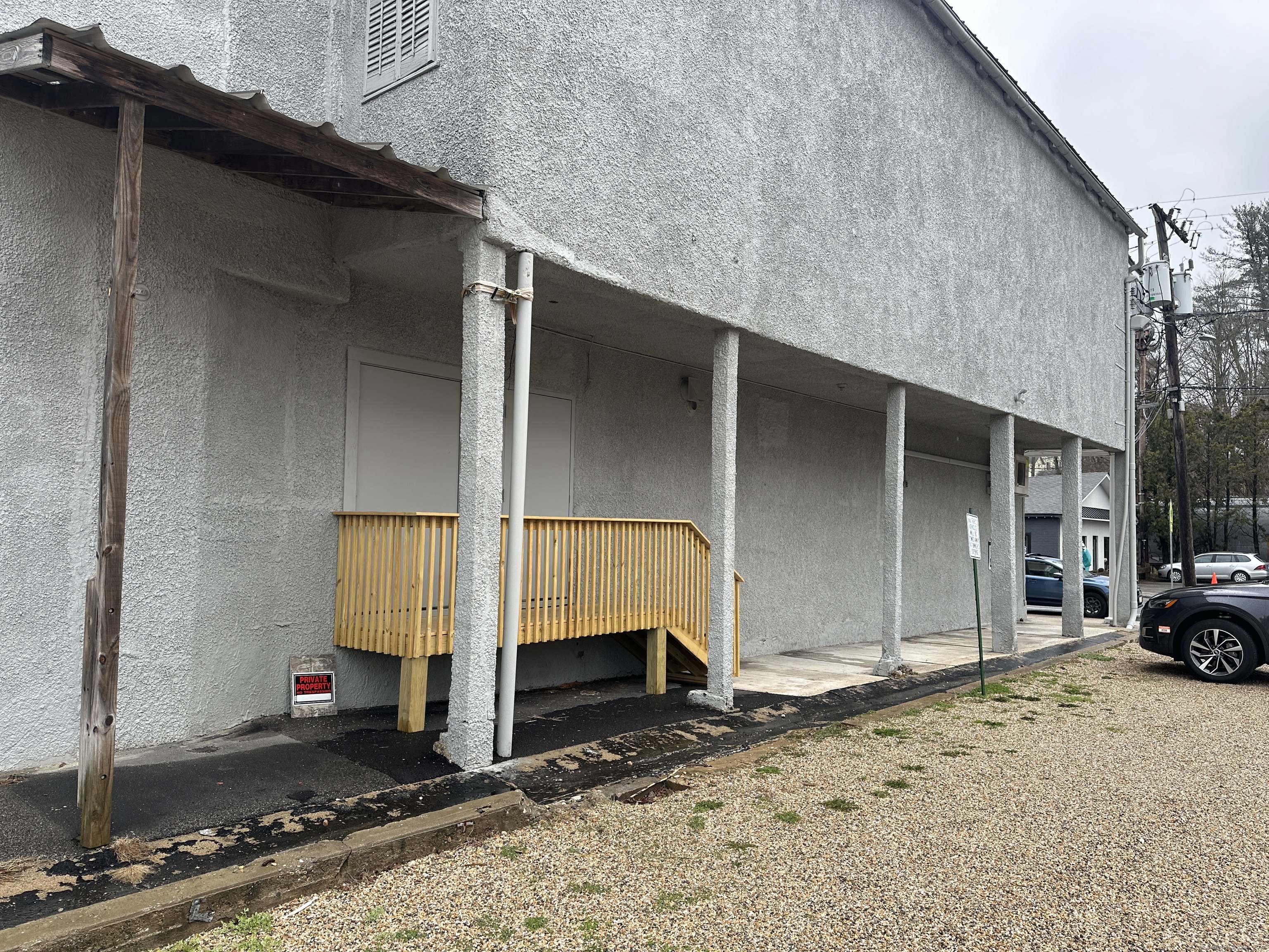 27 Railroad Street Property Photo 15