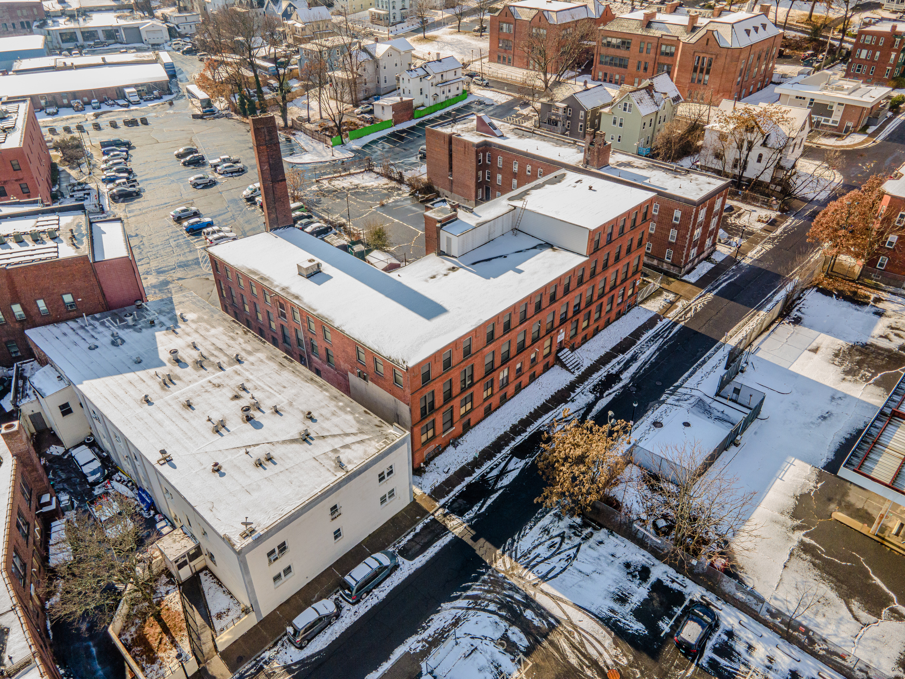 34 Walnut Street Property Photo 9