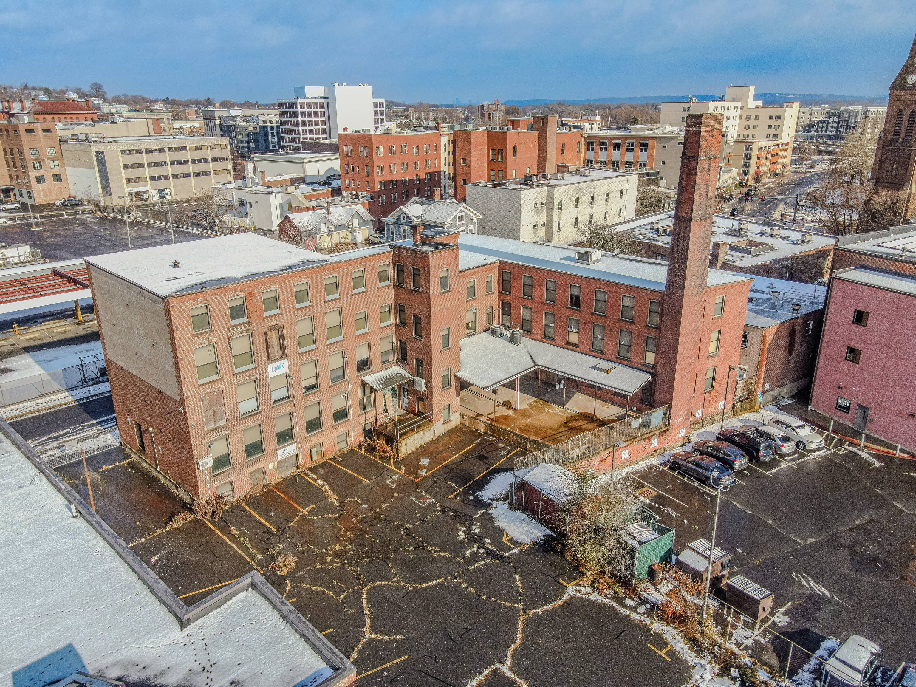 34 Walnut Street Property Photo 12