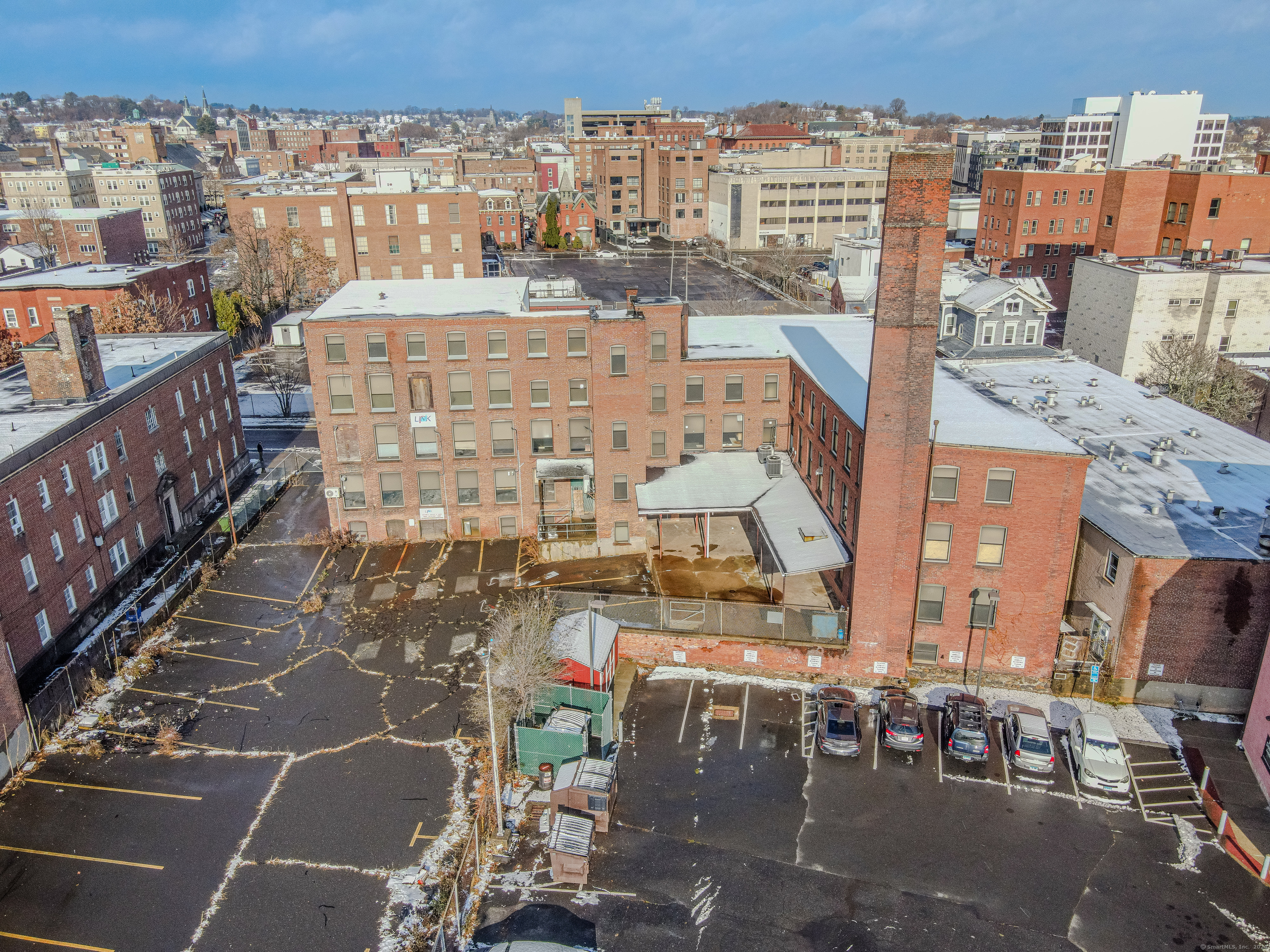 34 Walnut Street Property Photo 13