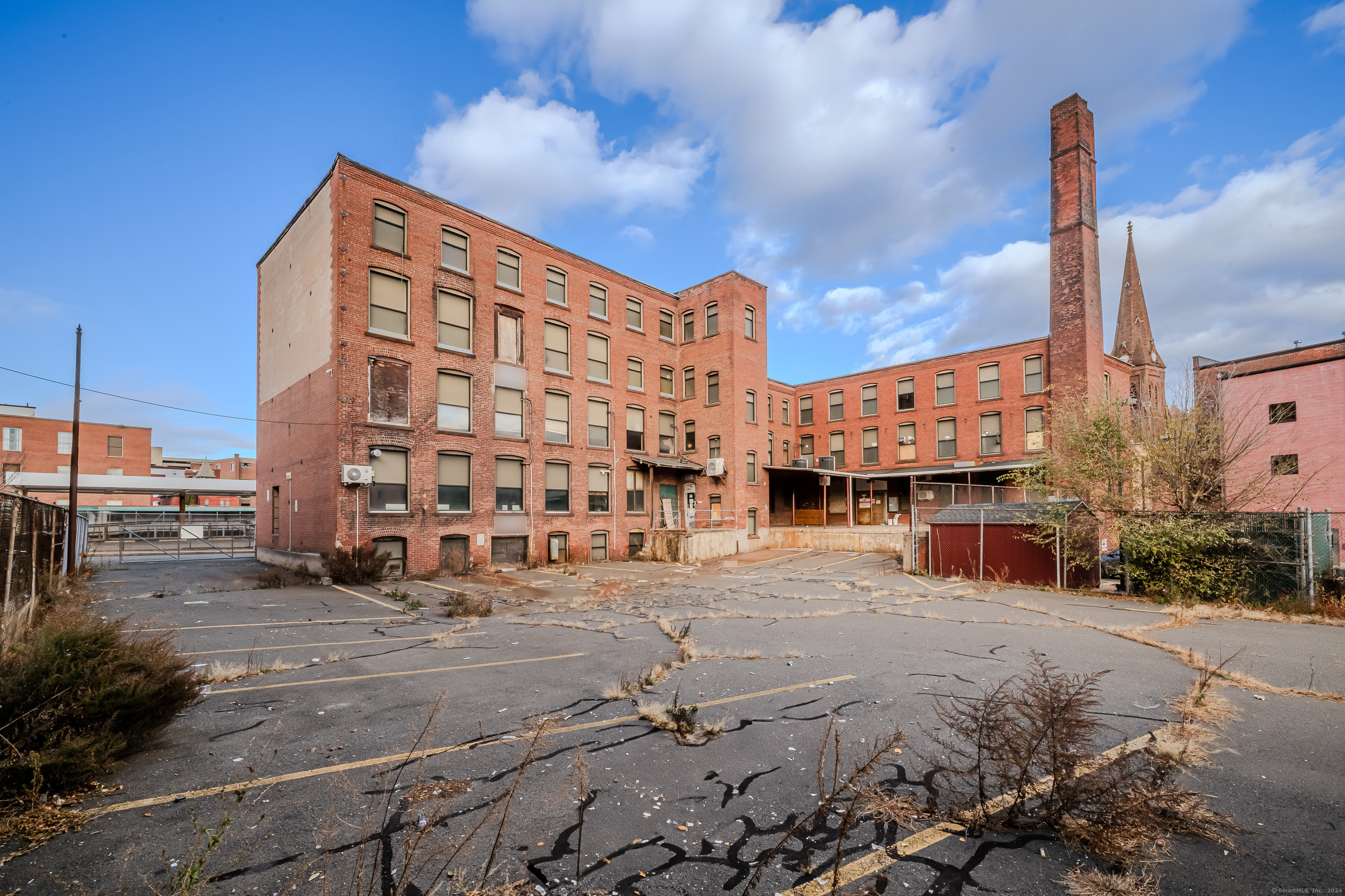 34 Walnut Street Property Photo 16