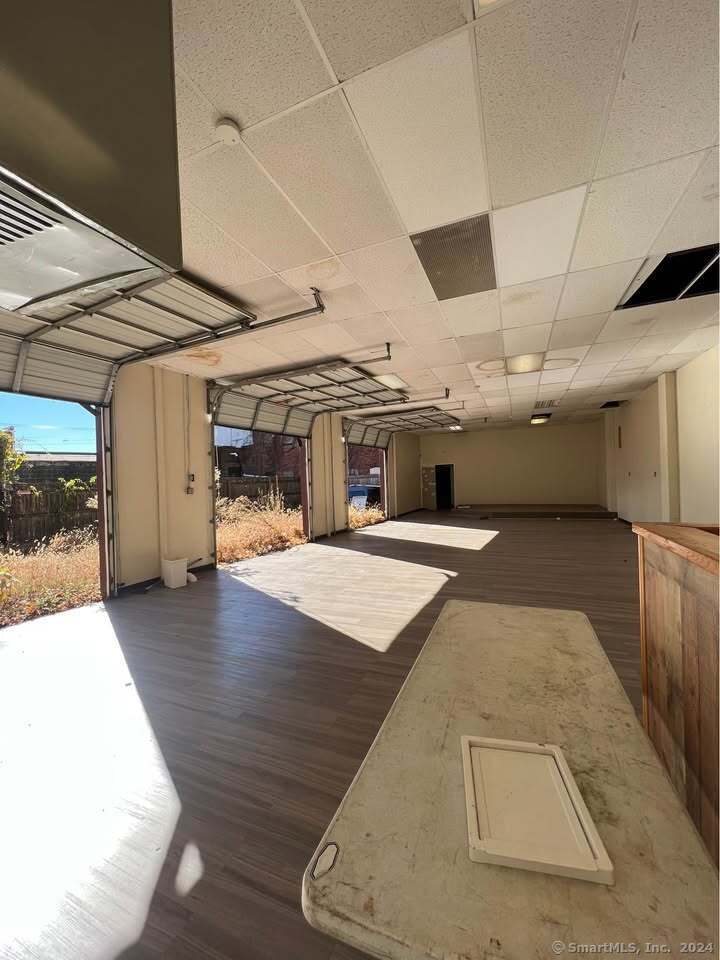 24 Downes Street Property Photo 3