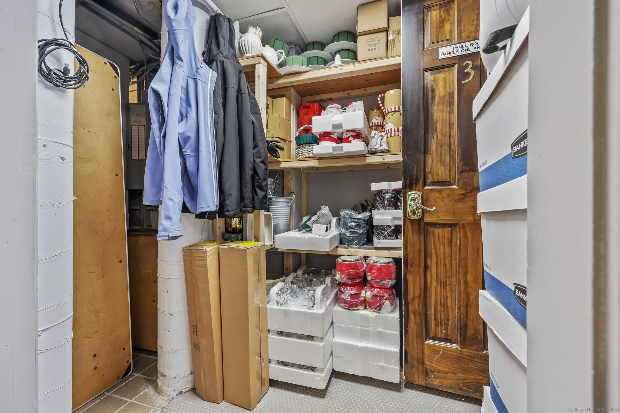6 Water North Street Property Photo 16