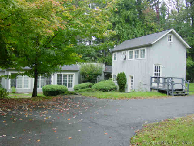 462 Danbury Road Property Photo 1