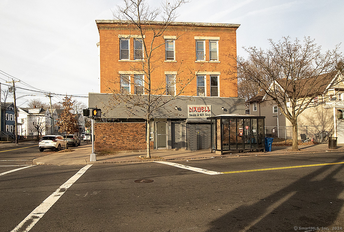 288 Dixwell Avenue Property Photo 1