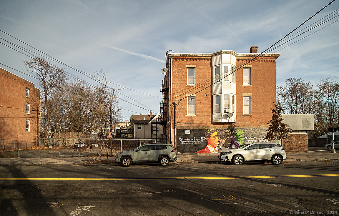 288 Dixwell Avenue Property Photo 2