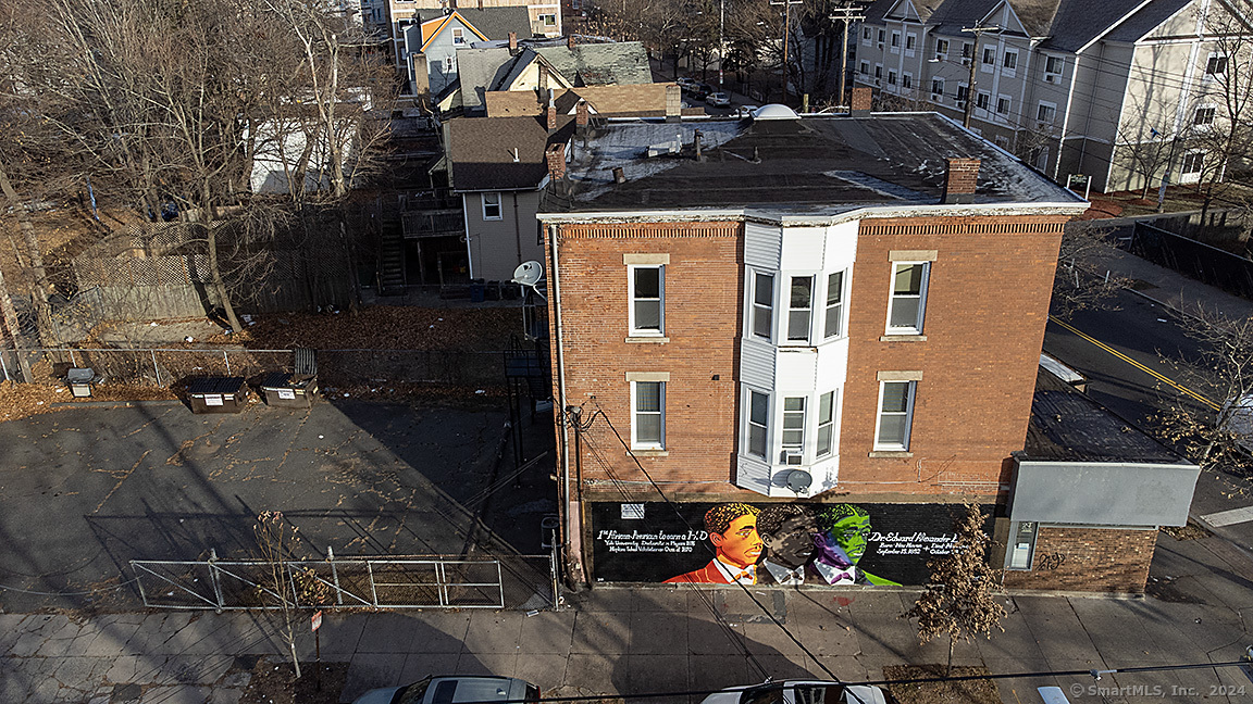 288 Dixwell Avenue Property Photo 6
