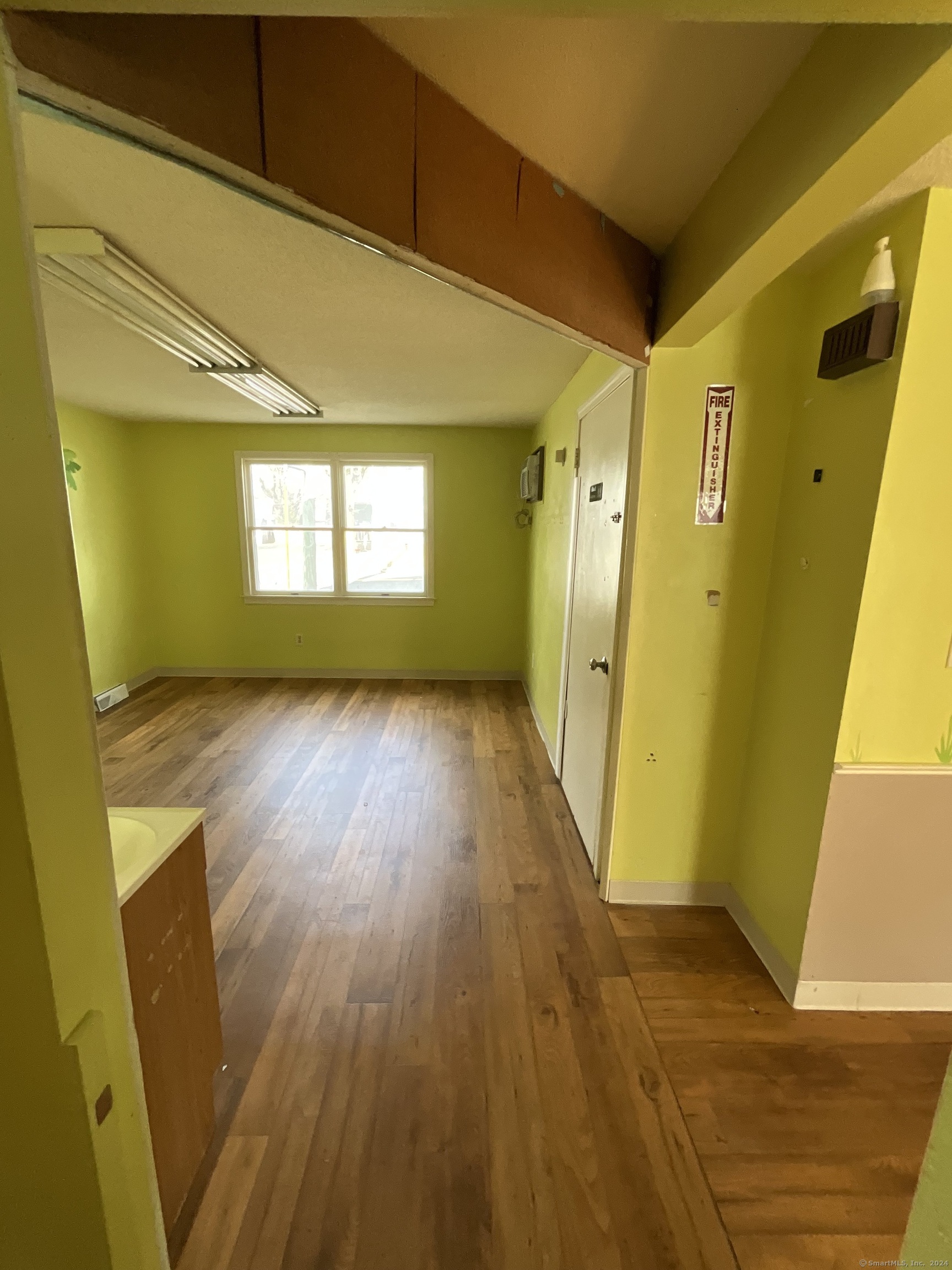 358 Hartford Road Property Photo 5