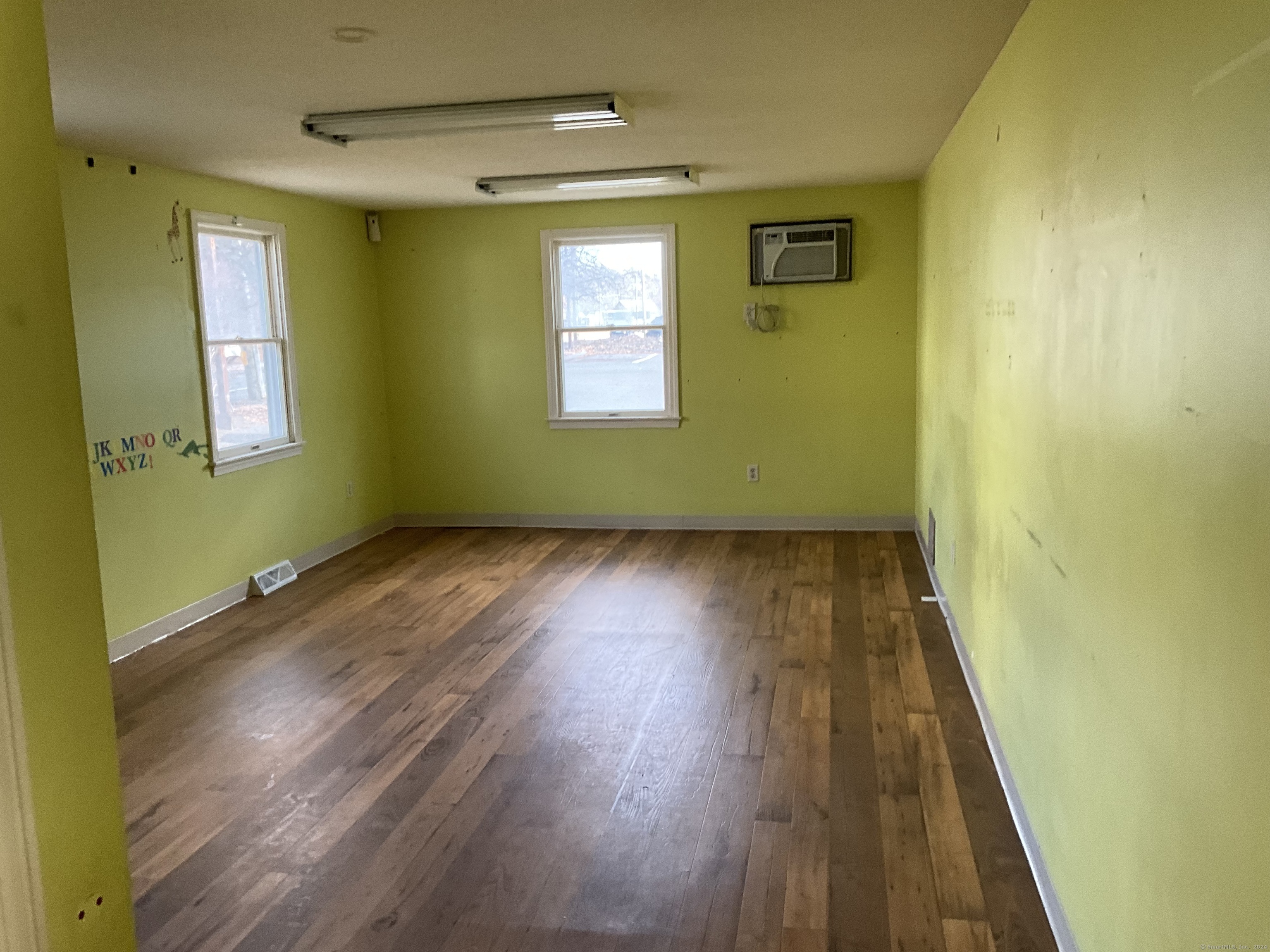 358 Hartford Road Property Photo 10
